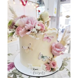 Tarta Romántica con Flores